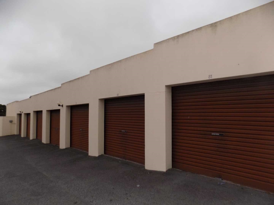 2 Bedroom Property for Sale in Amandelsig Western Cape